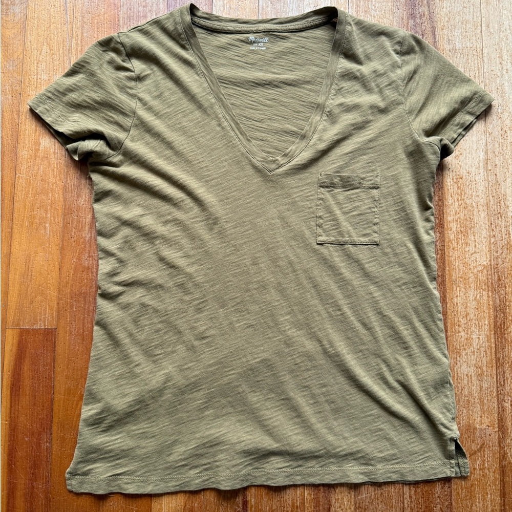Madewell Olive V-Neck Short Sleeve Tee XS
